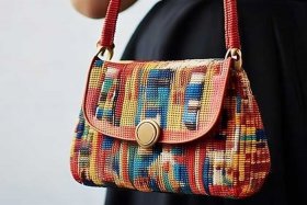 女士手机包斜挎包女编织（手机包女士斜挎包的织法）