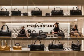 蔻驰官方旗舰店官网正品，蔻驰官方旗舰店官网正品查询