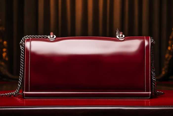 三万多的包；三万多的包包