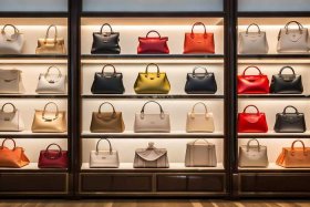 女包推荐品牌款式（女包推荐品牌款式大全）