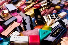 美国化妆品品牌有哪些牌子、美国化妆品品牌有哪些牌子图片