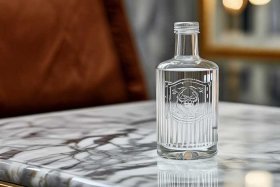 矿泉水中的爱马仕，矿泉水中的爱马仕是哪个品牌