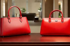 蔻驰和汤丽柏琦的包包哪个档次高，蔻驰和汤丽柏琦的包包哪个档次高一点