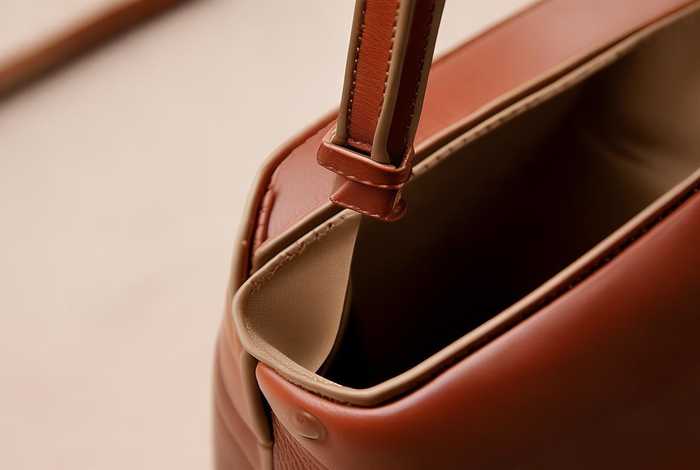 迷你薄款小挎包 迷你薄款小挎包图片