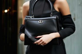 女士包包gg是什么品牌，女士包包gg是什么品牌的