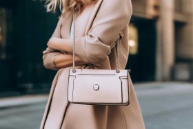 两千以内包包品牌；两千以内的包包品牌