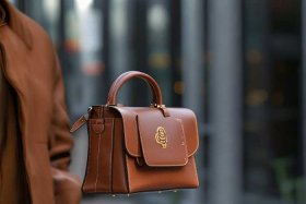 男款奢侈品品牌，男款奢侈品包品牌与图案