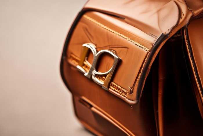 名牌包包logo图标大全 - 名牌包包logo图标大全BURBE