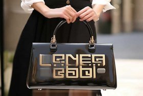 蔻驰最畅销的女包 - 蔻驰最畅销的女包品牌