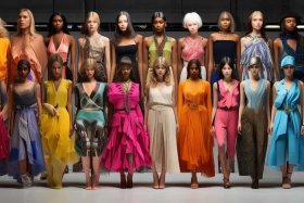 品牌衣服排行榜前二十名，品牌衣服排行榜前二十名图片