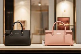 哪个牌子的包包好一点、哪个牌子的包包好一点又实惠