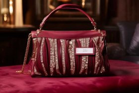 三万多的包；三万多的包包