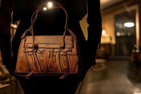 女士包包小众品牌有哪些 女士包包小众品牌有哪些名字