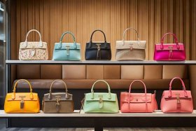 两千以内的女包有哪些品牌 两千以内的女包有哪些品牌好