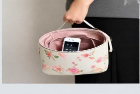 女士装手机的斜挎迷你布小包、女士装手机的斜挎迷你布小包怎么装