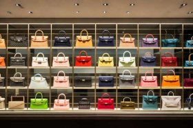 牌子包包排名前三十的有什么名字；牌子包包排名前三十的有什么名字吗