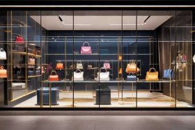 商场包包店铺装修效果图 - 商场包包店铺装修效果图片