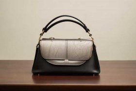 轻奢女包推荐1000左右、轻奢女包推荐1000左右品牌