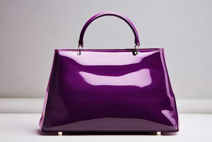 女性手提包最新款（女性手提包最新款图片）