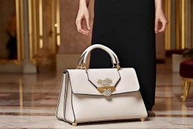 女士包奢侈品牌排行榜（女士包奢侈品牌排行榜前十名）