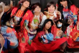 老花的包包老气吗、老花的包显老气吗