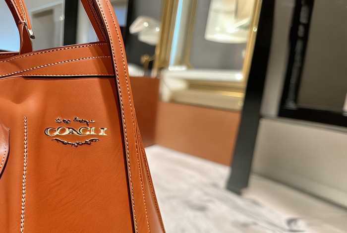 蔻驰和mk的包包哪个档次高、蔻驰和mk的包包哪个档次高知乎 蔻驰和mk的包包哪个档次高、蔻驰和mk的包包哪个档次高知乎