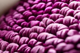 珊瑚绒包包编织教程；珊瑚绒手工编织包包教程视频纯色