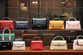 女士包品牌有哪些牌子；女士包品牌有哪些牌子的