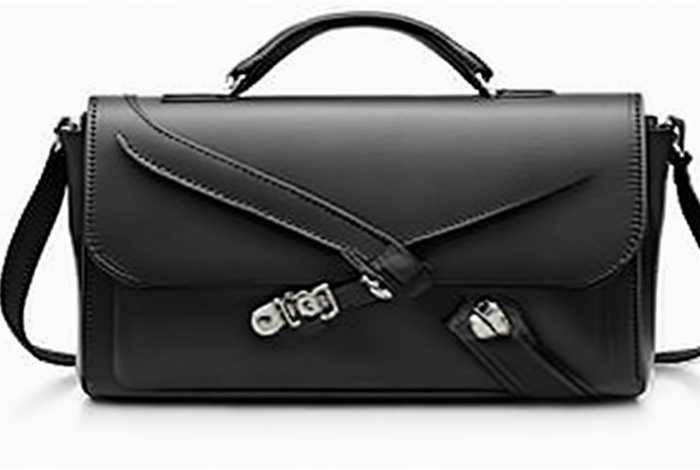 男士小包包小挎包图片(男士小包包小挎包图片大全) 男士小包包小挎包图片(男士小包包小挎包图片大全)
