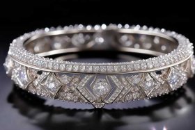 卡地亚官网官方网手镯、卡地亚官网官方网手镯满天星