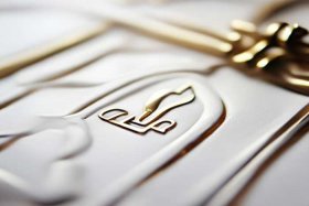 奢侈品包品牌图标（奢侈品包品牌图标是什么）