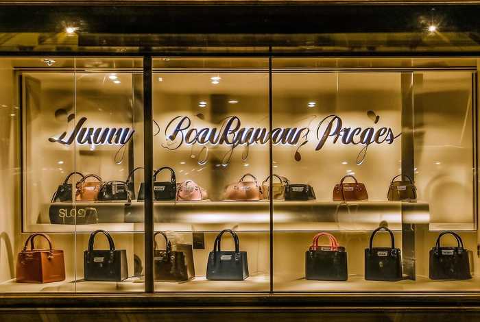 名牌包回收价格查询，名牌包包回收价格查询