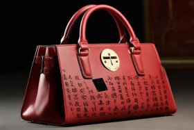 名牌包包标志和图案和名字 中文 - 名牌包包标志和图案和名字 中文翻译