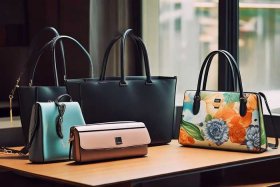 女生必备的包包品牌推荐；女生必备的包包品牌推荐一下