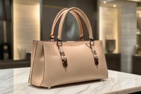 价位在2000左右的包包品牌、价位在2000左右的包包品牌推荐