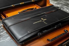 男士商务包奢侈品牌 男士商务包奢侈品牌推荐