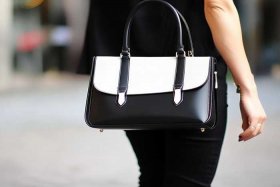 女士休闲包黑白色、女士休闲包黑白色搭配