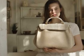 女孩子包包品牌价位排行 - 女孩子包包小众品牌