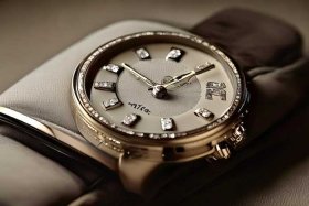 卡地亚女士手表价格及图片、卡地亚女士手表价格及图片大全