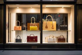 蔻驰官网美国官网；蔻驰官网美国官方网