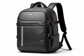 男士背包哪个牌子好 男士背包哪个牌子好看又实用性价比高