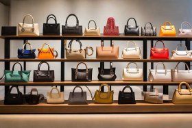 两千元以内的包包品牌有哪些、两千元以内的包包品牌有哪些牌子