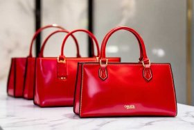 名牌红色包包，名牌红色包包图片大全