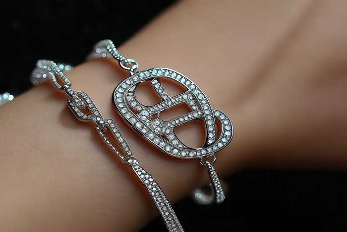 纪梵希官网手链,纪梵希官网手链编码 纪梵希官网手链,纪梵希官网手链编码