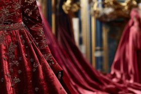 全球最著名顶级昂贵奢侈服装品牌 - 全球最著名顶级昂贵奢侈服装品牌是什么