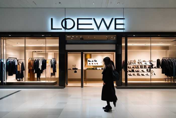 日本loewe免税；日本免税店shoei