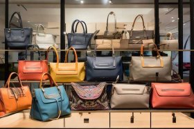 女士单肩包有哪些品牌，女士单肩包有哪些品牌好