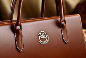 品牌女包真皮特价清仓柏格世家 柏格世家女包是品牌吗