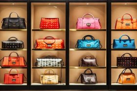 名牌包包品牌大全mcm，英国名牌包包品牌大全