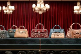 奢侈品包包价格为什么高，奢侈品包包价格为什么高呢